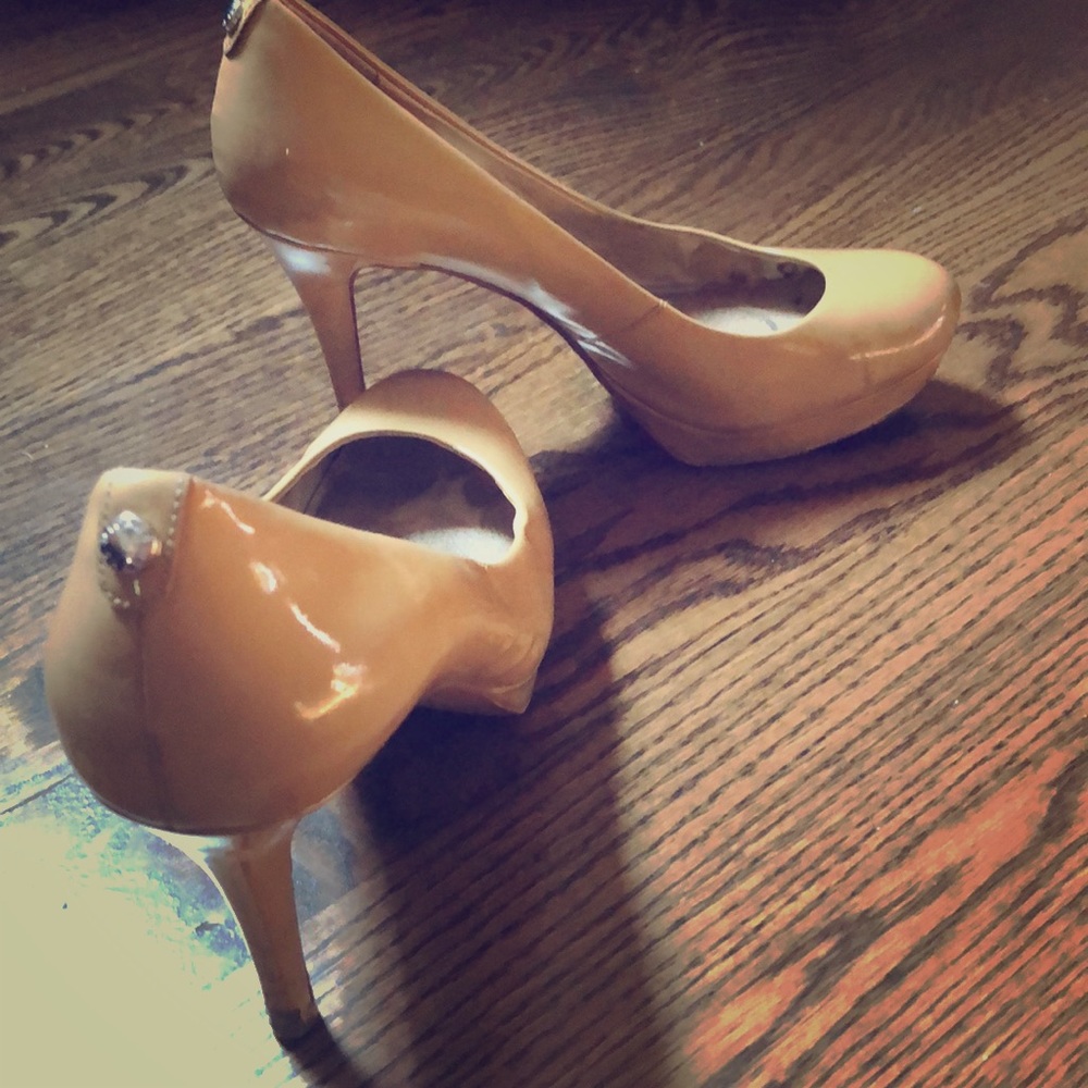 Michael Kors camel heels